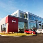 Conception, réalisation de Concessionnaire - Chrysler Boucherville - Extérieur